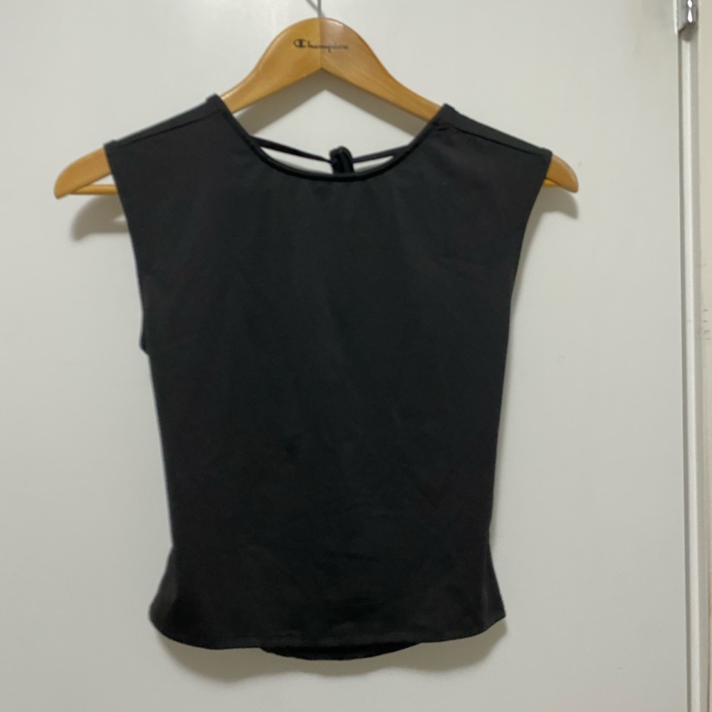 TRENDY Backless top - Small